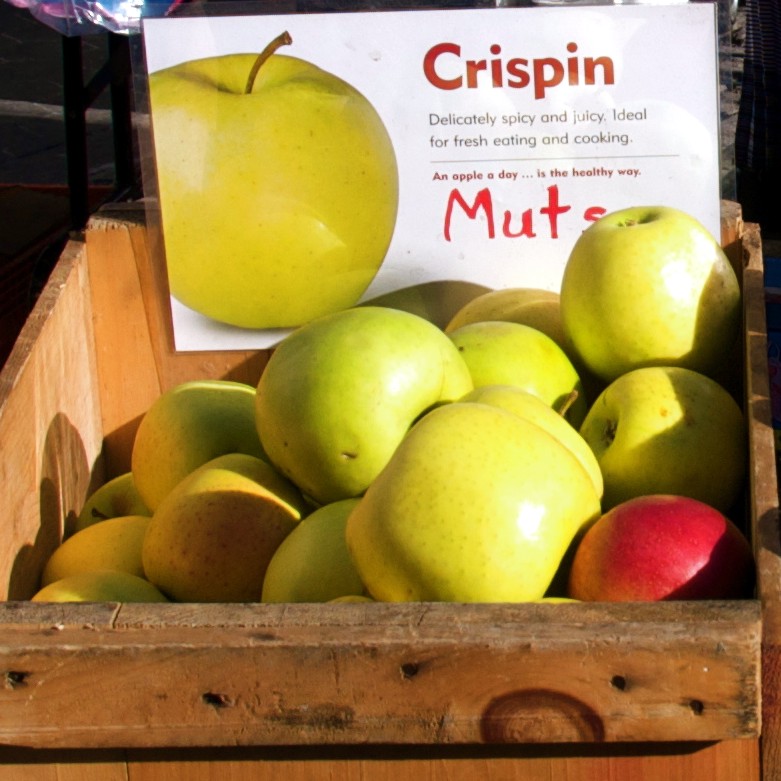 Mutsu — det japanska jätteäpplet med gyllene glans